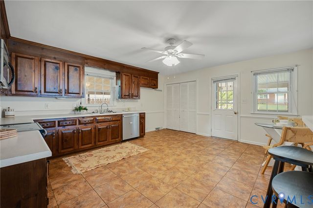 25205 Ritchie Ave, North Dinwiddie, VA 23803