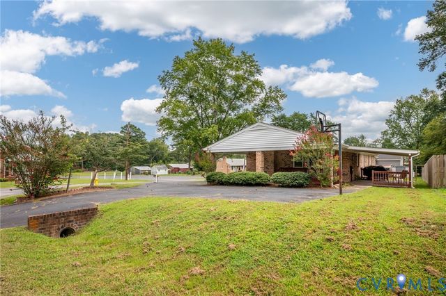 25205 Ritchie Ave, North Dinwiddie, VA 23803