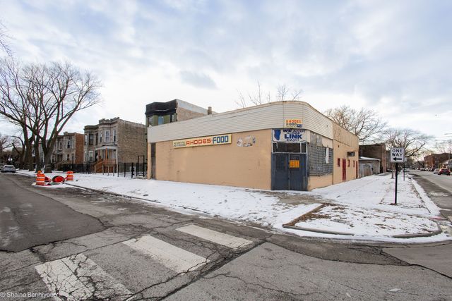 6604 S Rhodes Avenue, Chicago, IL 60637
