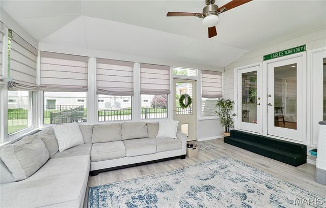 1726 Connemara Drive, Manchester, MO 63021