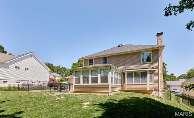 1726 Connemara Drive, Manchester, MO 63021
