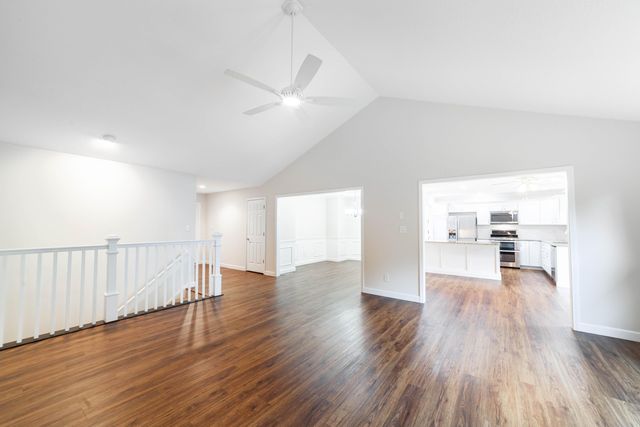 4004 BRENTWOOD DR, Columbia, MO 65203
