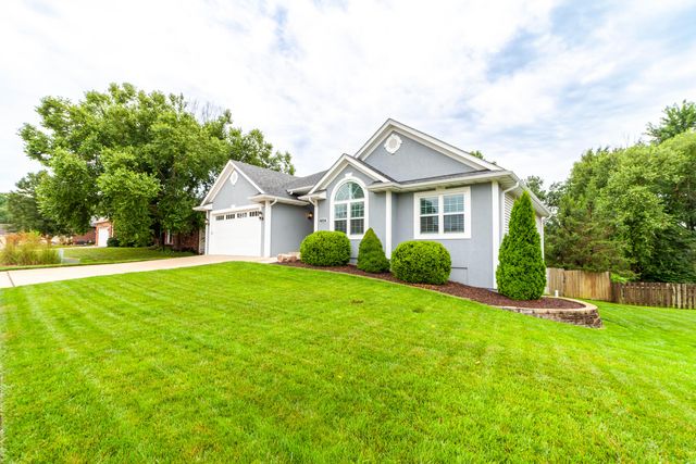 4004 BRENTWOOD DR, Columbia, MO 65203