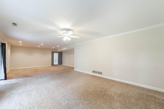 4004 BRENTWOOD DR, Columbia, MO 65203