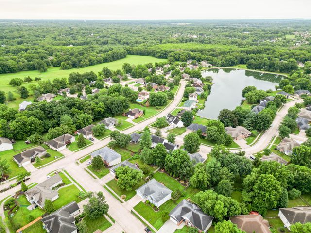 4004 BRENTWOOD DR, Columbia, MO 65203