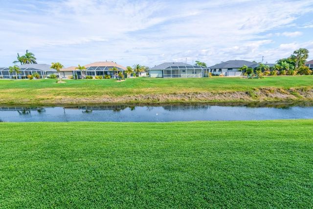 35 SPORTSMAN COURT, Rotonda West, FL 33947