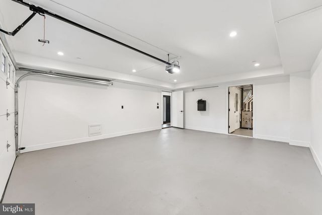 12 LANGTON LN, Newtown Square, PA 19073