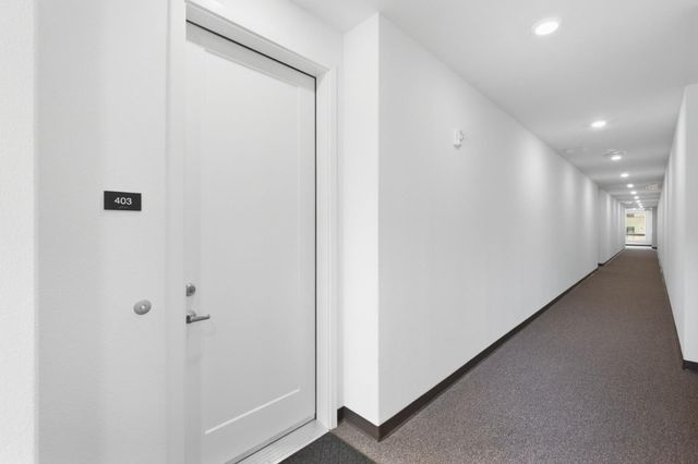708 Thayer Lane 403, Foster City, CA 94404