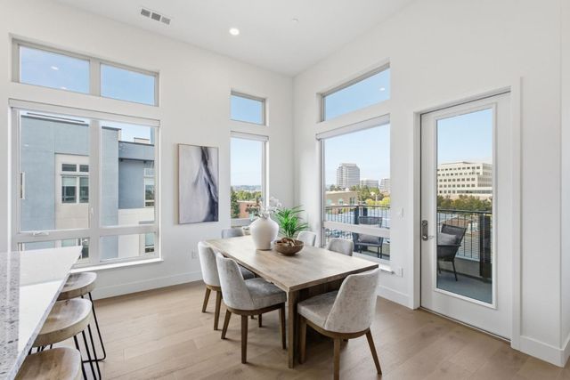 708 Thayer Lane 403, Foster City, CA 94404