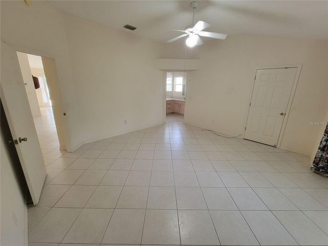 1033 OAK FOREST DRIVE, The Villages, FL 32162