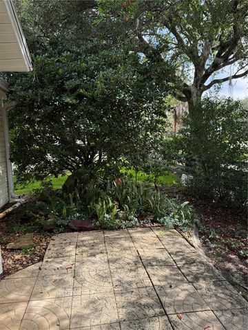 1033 OAK FOREST DRIVE, The Villages, FL 32162