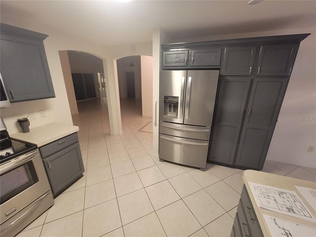 1033 OAK FOREST DRIVE, The Villages, FL 32162