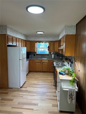 2000 W Magnolia Street, Rogers, AR 72758