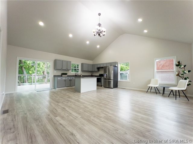 515 Arlington, Clarksville, IN 47129