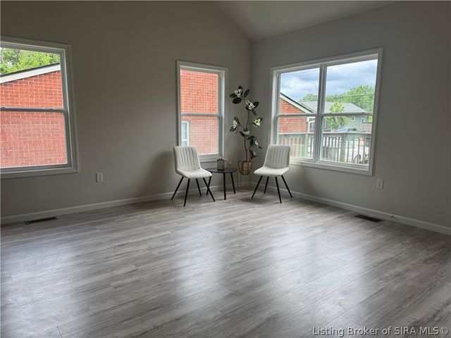 515 Arlington, Clarksville, IN 47129