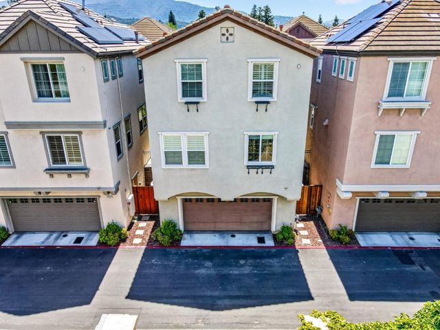 2244 Hendy Lane, San Jose, CA 95124