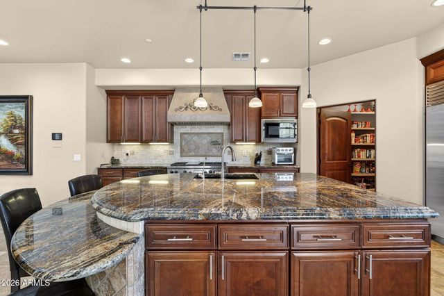 37084 N BOULDER VIEW Drive, Scottsdale, AZ 85262