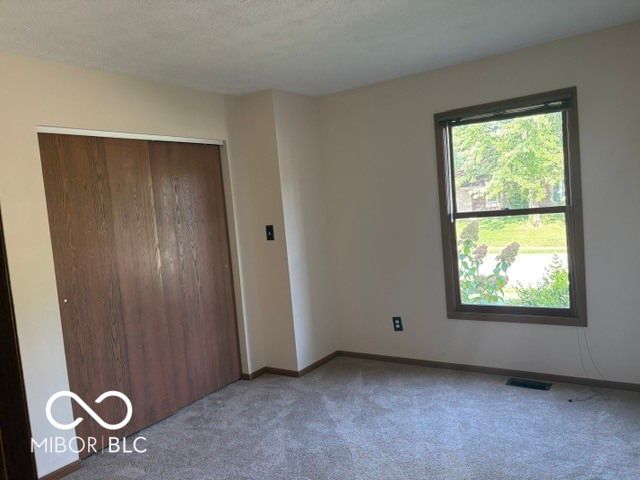 304 Old Farm, Danville, IN 46122