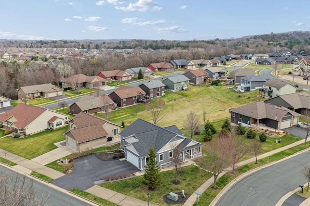 2288 Greenwood Valley Drive, River Falls, WI 54022