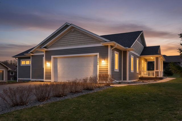 2288 Greenwood Valley Drive, River Falls, WI 54022