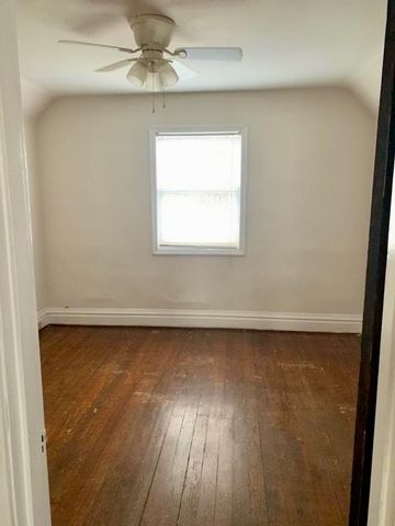 141 Cedar Street, Huntington, WV 25705