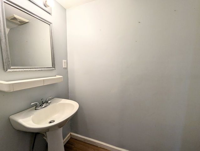 1741 Lakeview Drive, Ozark, AL 36360