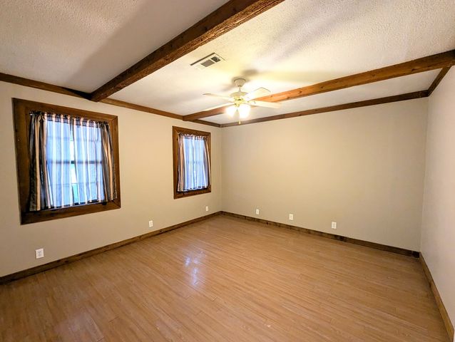 1741 Lakeview Drive, Ozark, AL 36360