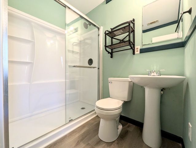 1741 Lakeview Drive, Ozark, AL 36360