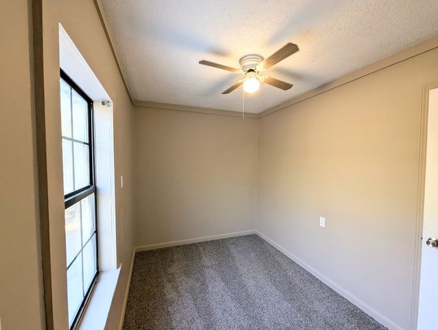 1741 Lakeview Drive, Ozark, AL 36360