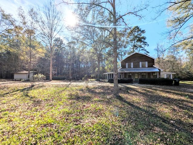 1741 Lakeview Drive, Ozark, AL 36360