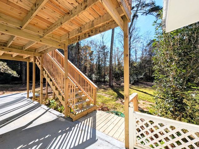 1741 Lakeview Drive, Ozark, AL 36360