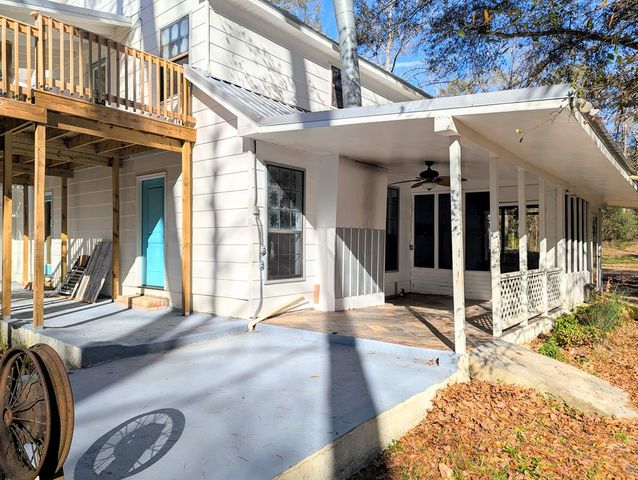 1741 Lakeview Drive, Ozark, AL 36360