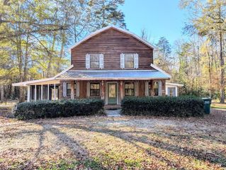 1741 Lakeview Drive, Ozark, AL 36360