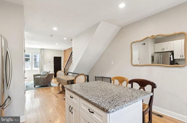 2211 TITAN ST, Philadelphia, PA 19146