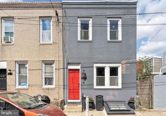 2211 TITAN ST, Philadelphia, PA 19146