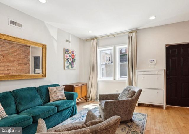 2211 TITAN ST, Philadelphia, PA 19146
