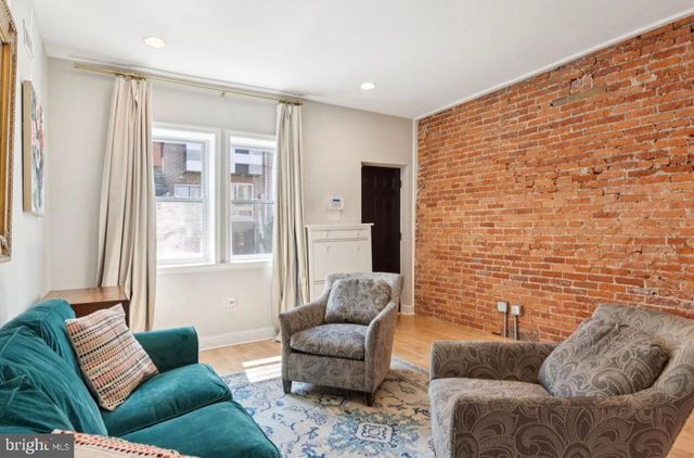 2211 TITAN ST, Philadelphia, PA 19146