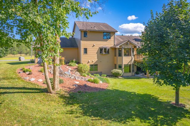1152 County Road C, New Richmond, WI 54017