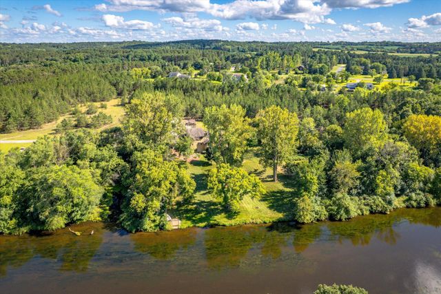 1152 County Road C, New Richmond, WI 54017