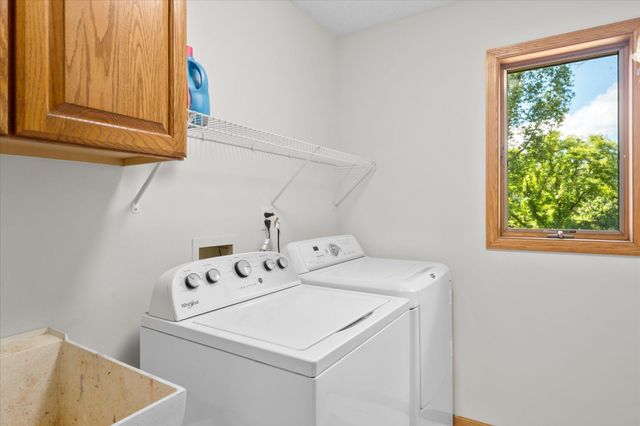 1152 County Road C, New Richmond, WI 54017