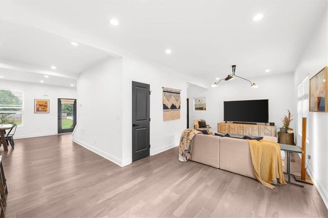 2309 Second Avenue, Decatur, GA 30032