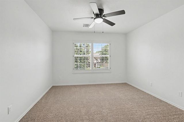 3808 Woodshadow Road, Edmond, OK 73003