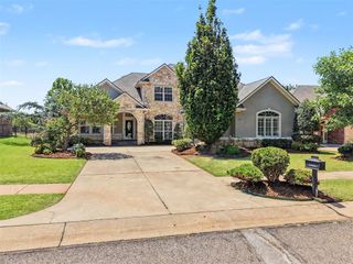 3808 Woodshadow Road, Edmond, OK 73003