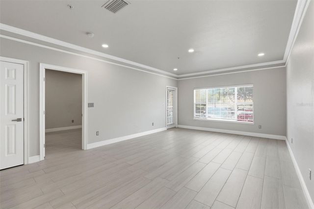 4333 BAYSIDE VILLAGE DRIVE 102, Tampa, FL 33615