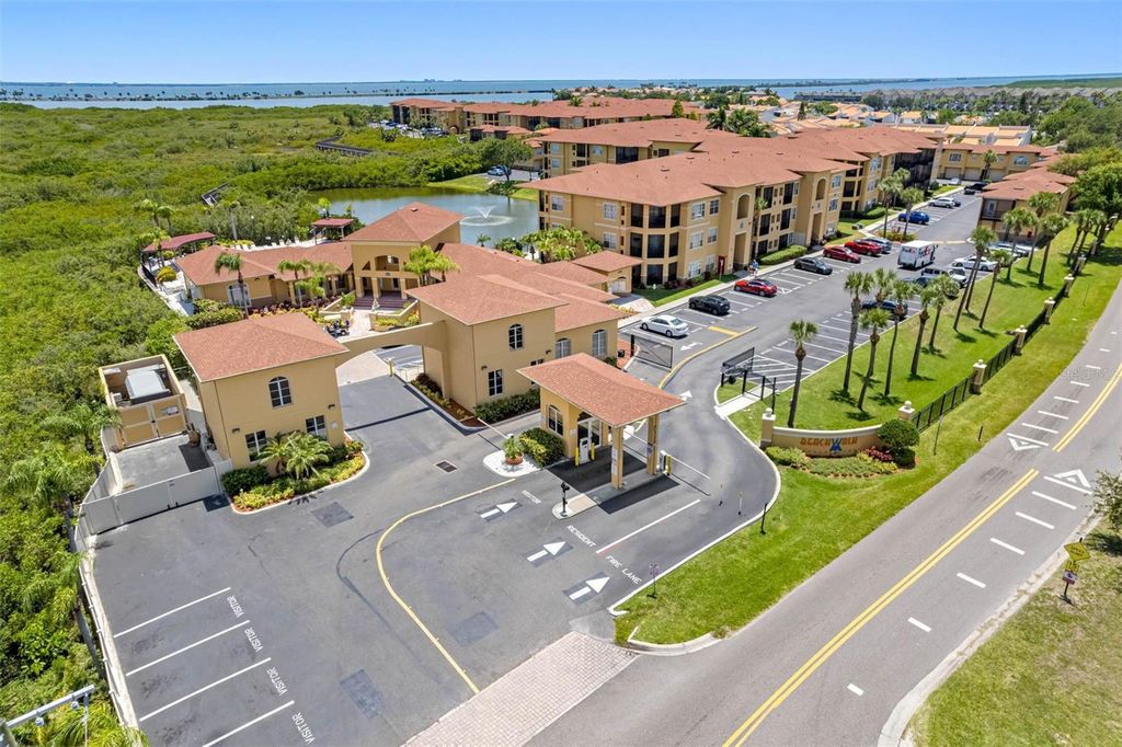 4333 BAYSIDE VILLAGE DRIVE 102, Tampa, FL 33615