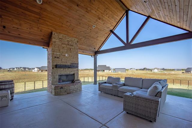7671 NE Avondale Lane, Piedmont, OK 73078