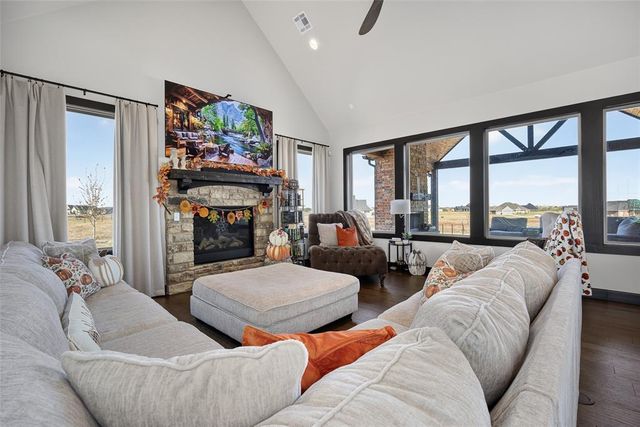 7671 NE Avondale Lane, Piedmont, OK 73078