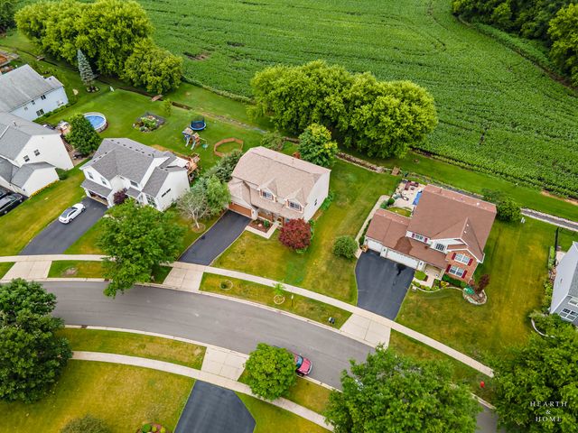 2019 Olde Mill Lane, Mchenry, IL 60050