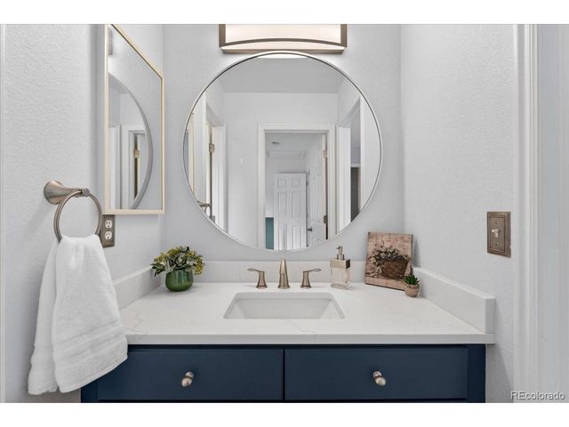 5228 Sydney Ave, Highlands Ranch, CO 80130