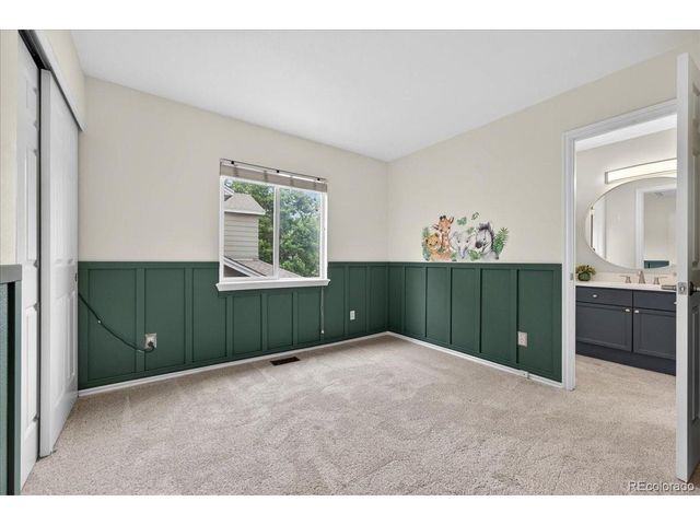 5228 Sydney Ave, Highlands Ranch, CO 80130